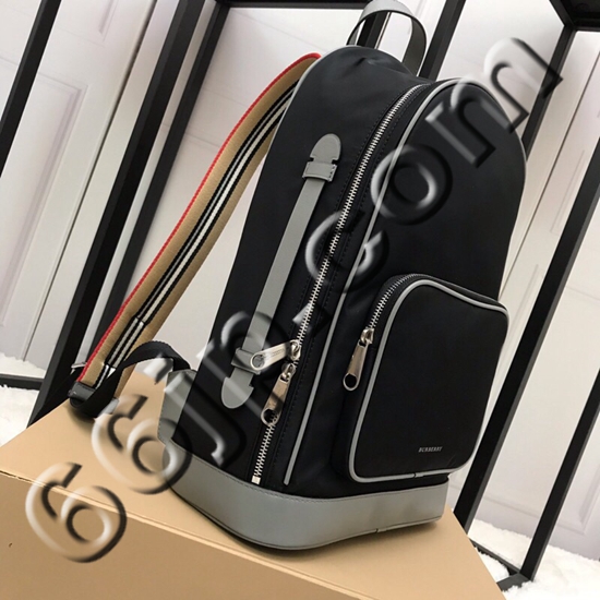 バーバリーバッグ着用イメージ